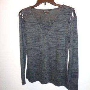 ROCK & Republic Long Sleeve Shirt Size Medium